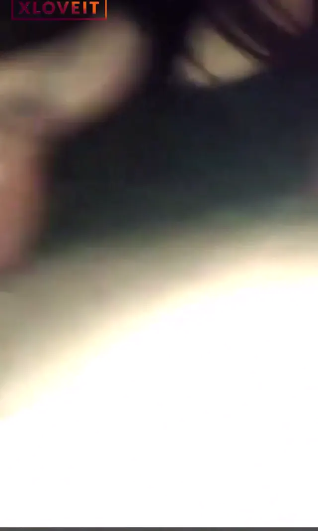 Acemi sakso videosu ilk yalaması — Amatör Porno · sahne 2