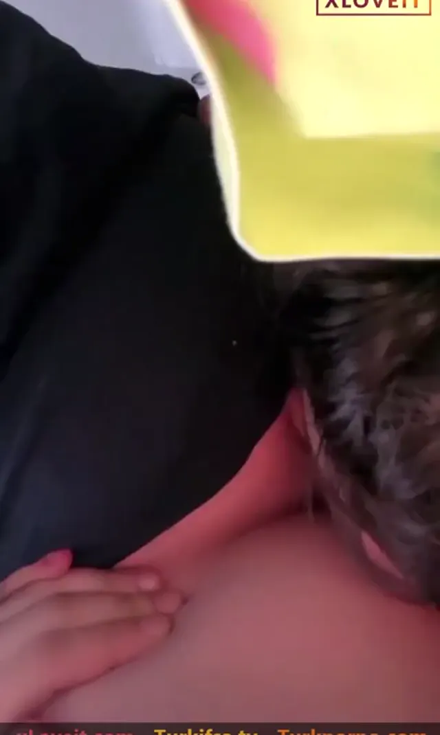 Am Yalama Deniz Milo şişman kız amını yalattı — Amatör Porno · sahne 3