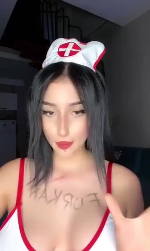 Asteria ifşa Hemşire kostümlü yayın seyret — Asteria — Canlı Yayınlar · sahne 1