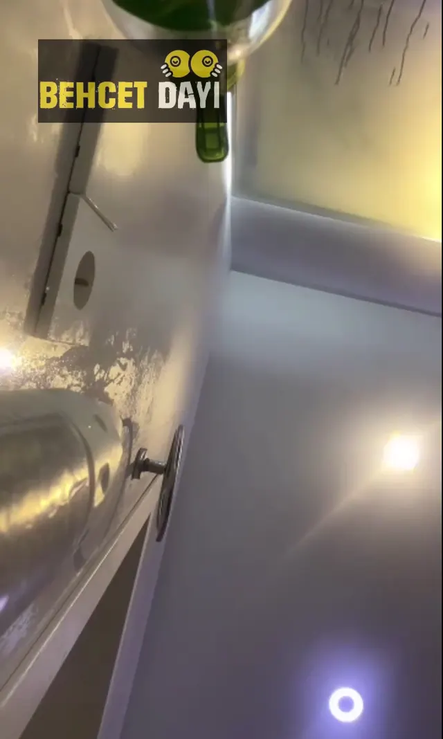 Aylin Tango Live 1 — Aylin — Canlı Yayınlar · sahne 3