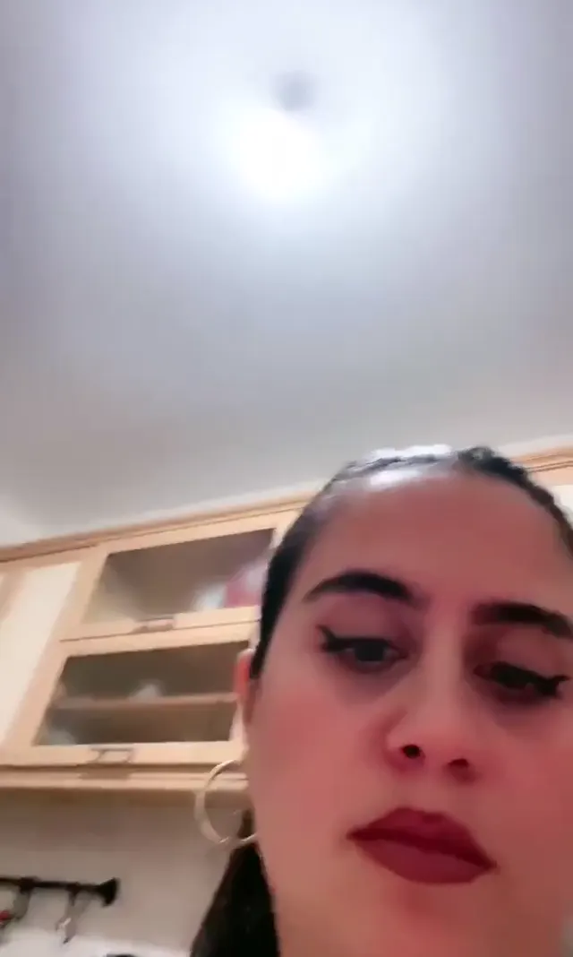 Ayşe Elbi ifşa Aynadan uzunca götünü gösterdi — Ayşe Elbi — Canlı Yayınlar · sahne 1