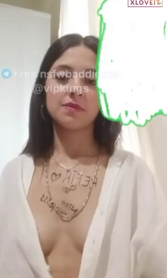 Aysun — Bigo Aysun ifşa – Özelde meme açtı · sahne 1