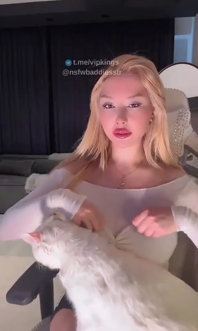 Bigo Hatice ifşa Sexy hatunun full yayını — Hatice — Canlı Yayınlar · sahne 1