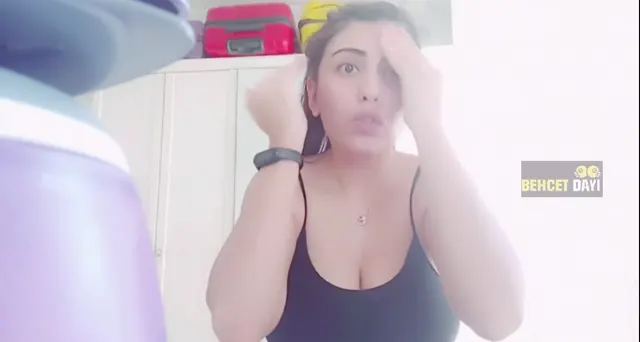 Burcu Güven — Burcu Güven 55 · sahne 2