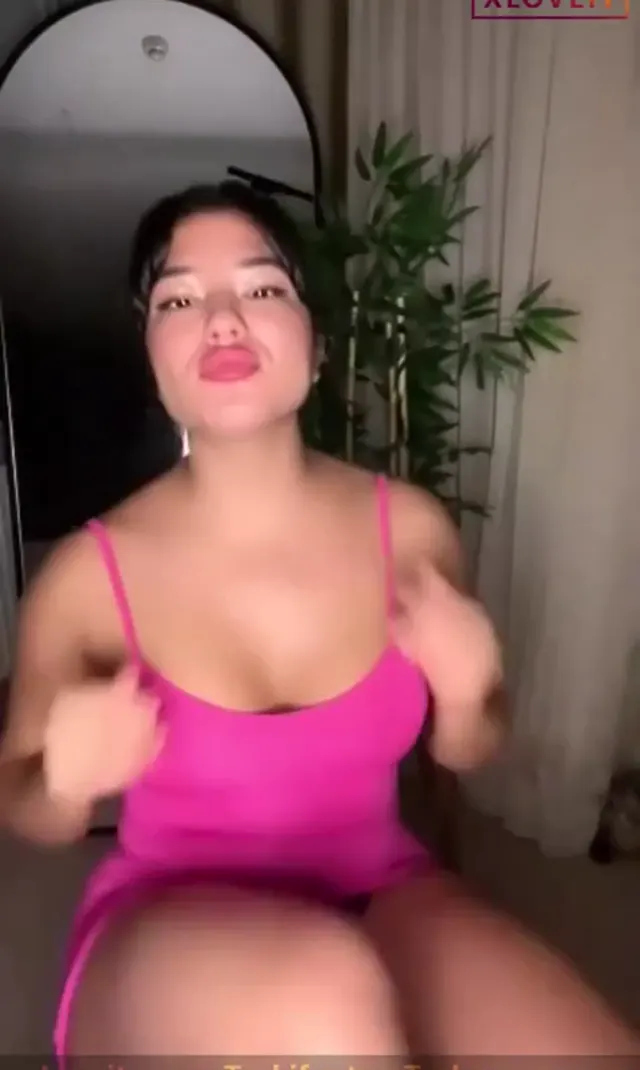 Burcu Yıldız ifşa İçkisini açıp yayına başladı — Burcu Yıldız — Canlı Yayınlar · sahne 3