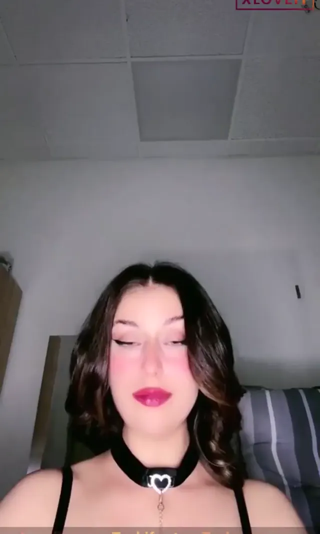 Cansu ifşa Kafası güzel ateşli yayın yaptı — Tango Cansu — Canlı Yayınlar · sahne 2