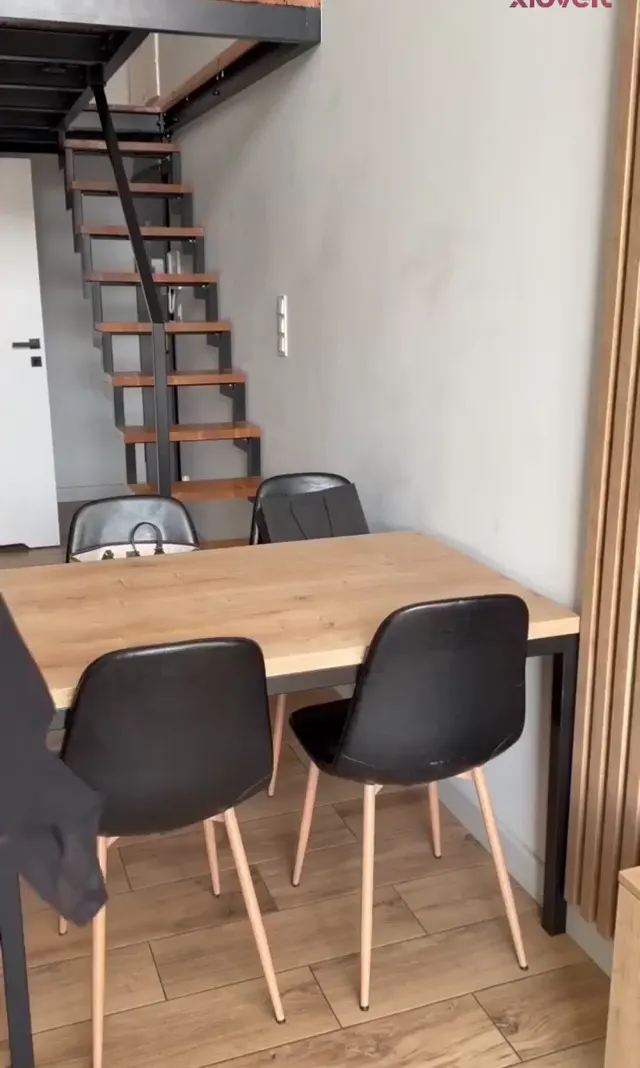 Çiğdemle Hayat ifşa Eteğin altından külotu çıkardı — Çiğdemle Hayat — Türk ifşa · sahne 1