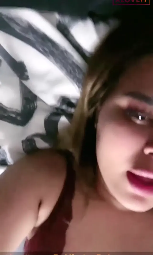 CookBarmaid ifşa 2 hatundan nude yayın — Canlı Yayınlar · sahne 3