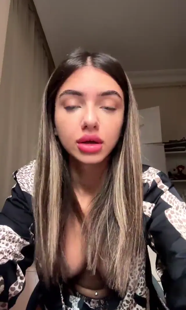 Elanur Ayan OnlyFans Videoları - Part 36 — Elanur Ayan — Türk ifşa · sahne 1