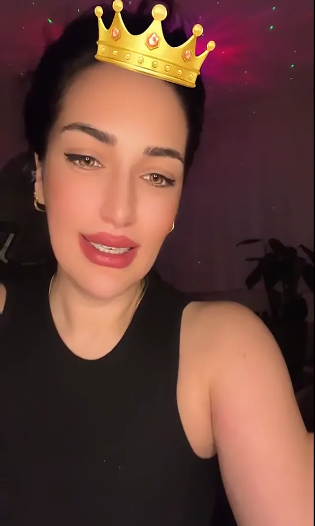Elisa Bigo — Türk ifşa · sahne 2