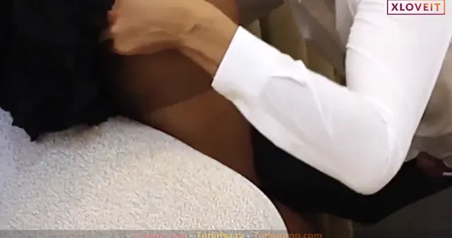 Enişte Baldız Porno Kyla Suzin evde yalnız kalınca sikişti — KylaSuzin — Konulu Porno · sahne 1