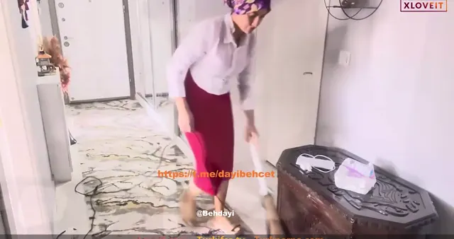 Esma İle Her Telden ifşa nude Youtube katıl Part 2 seyret — Esma ile Her Telden — Türk ifşa · sahne 3
