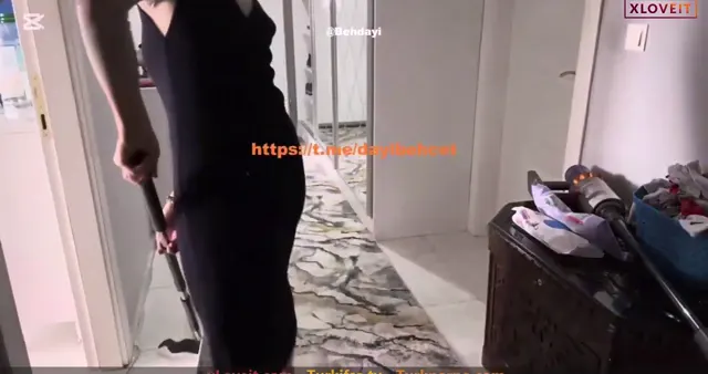 Esma ile Her Telden ifşa nude Youtube katıl Part 4 seyret — Esma ile Her Telden — Türk ifşa · sahne 3