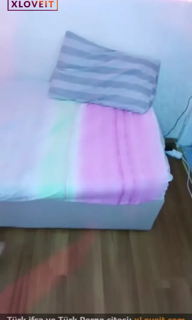 Evli çift porno sikişe devamke — Amatör Porno · sahne 3
