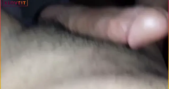 Evli kadına yatak odasında sakso çektiriyor — Amatör Porno · sahne 3