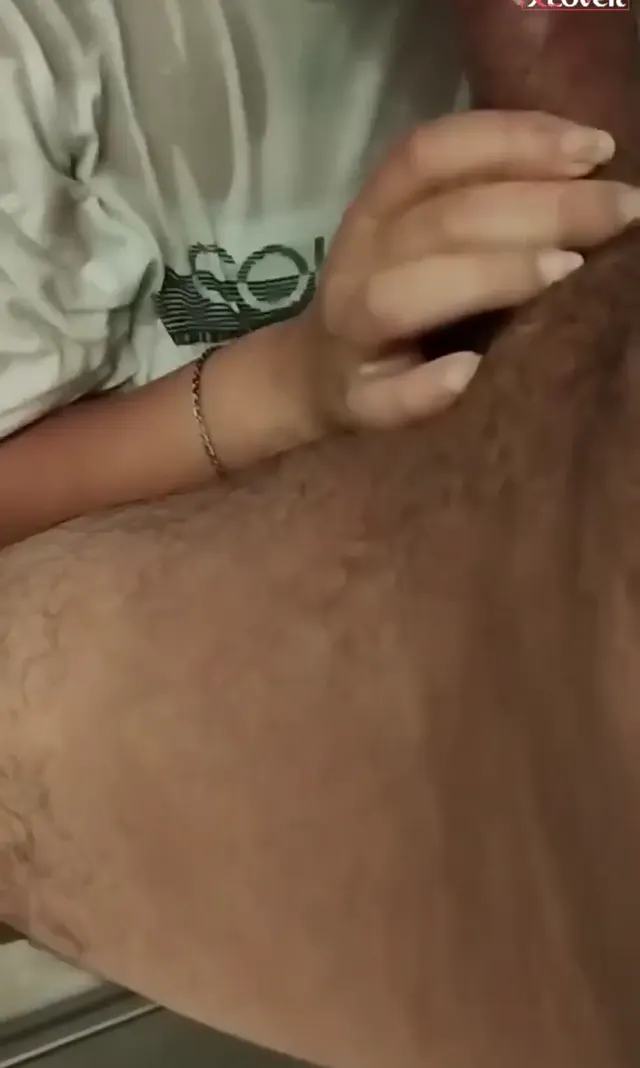 Evli komşusuna suyun altında sakso çekti — Amatör Porno · sahne 3