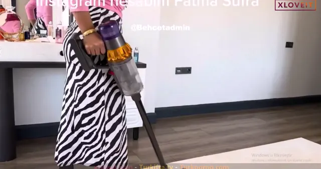 Fatma ile Her Telden Katıl Youtube Part 29 — Fatma ile Her Telden — Türk ifşa · sahne 2