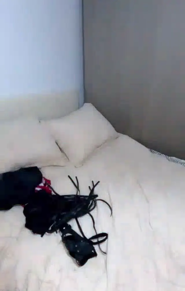Gamze — Gamze ifşa Sağlam dolgun hatundan nude yayın · sahne 3
