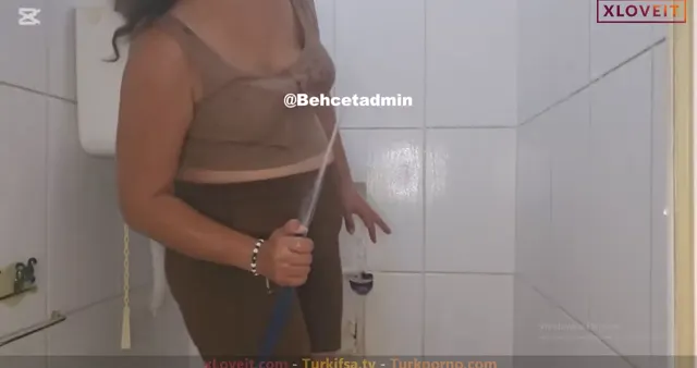 Gökçe Ersoy — Gökçe Ersoy ifşa nude Youtube katıl Part 22 · sahne 2