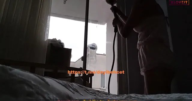 Göksu Düldül — Göksu Düldül ifşa nude Youtube katıl Part 4 seyret · sahne 3