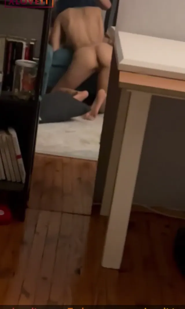 Hardcore sikiş videoları Dövmeli Türk çift — Amatör Porno · sahne 1