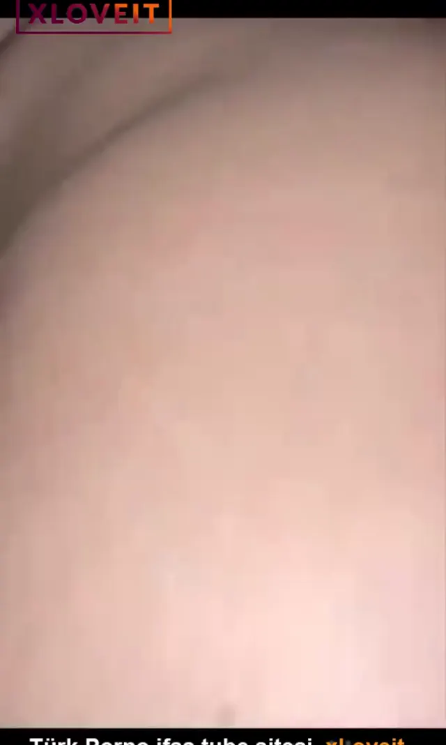 Hepsini istiyorum diye inleyen hatun — Amatör Porno · sahne 1