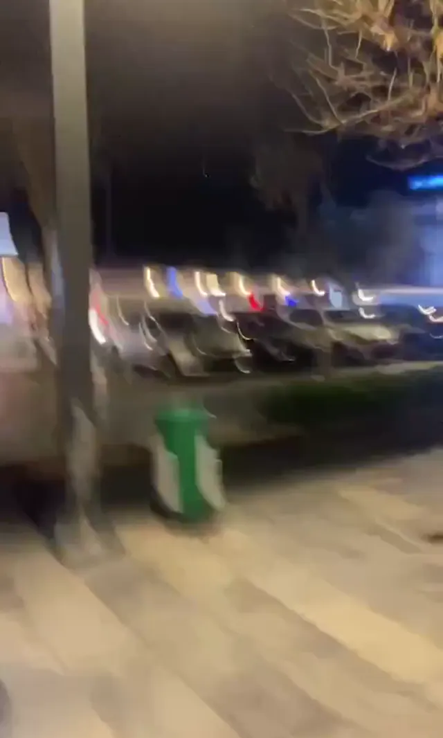 Hira Balcı ifşa Sokakta kankalarıyla yayın açtı — Hira Balcı — Canlı Yayınlar · sahne 3