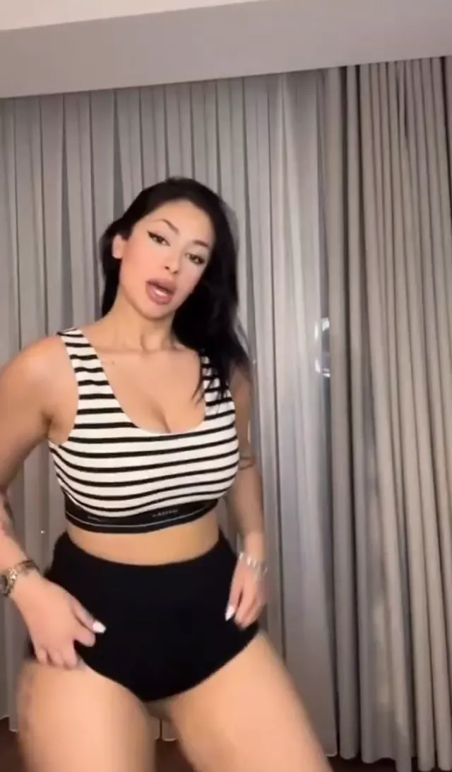 Nehirpp — NehirPP ifşa Sexy hatunun Bigo Live canlı yayını · sahne 2