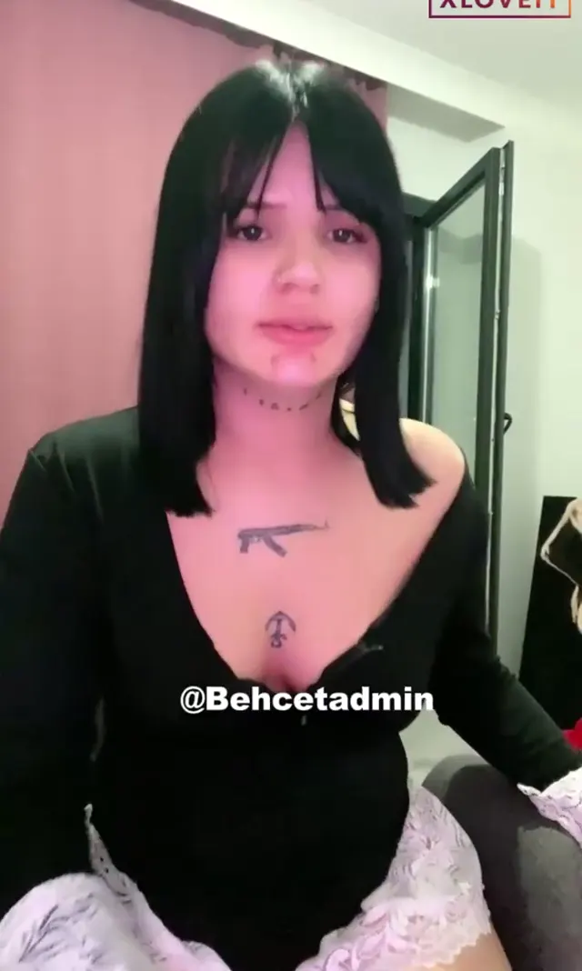 Tango irem — irem ifşa Keleş dövmeli genç kızın yeni videosu · sahne 1