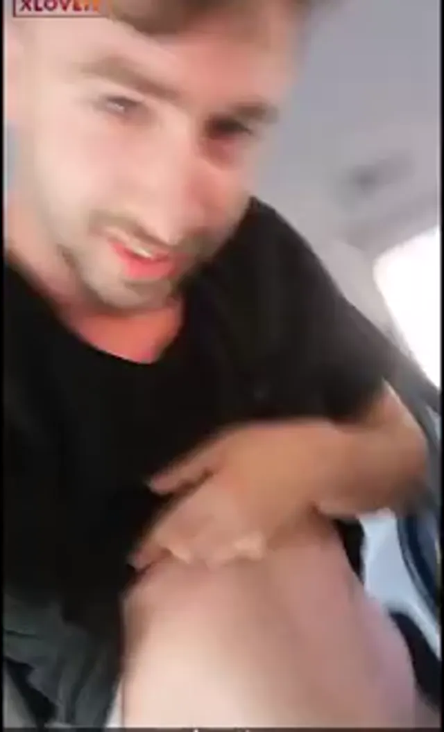Küçük orospum arabada sex — Konulu Porno · sahne 3