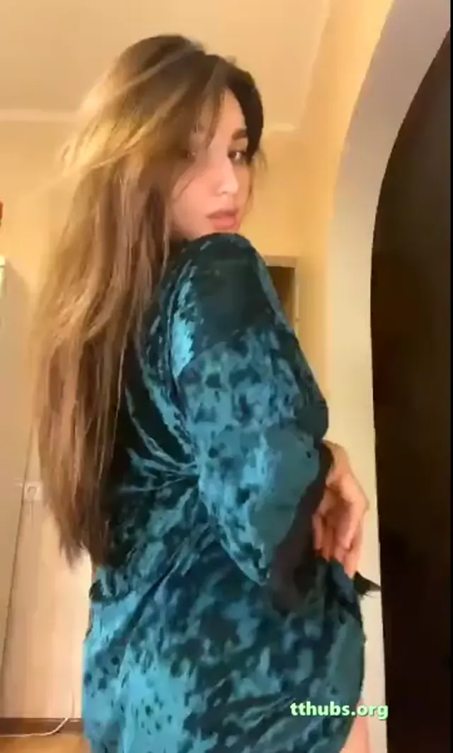 Leyla — Leyla — Türk ifşa · sahne 1