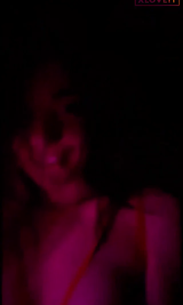 Melek Bebek ifşa Seksi hatundan harika yayın seyret — Canlı Yayınlar · sahne 2