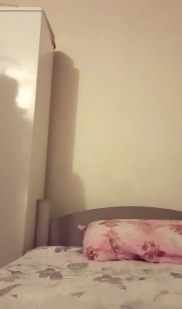 Mericeyn ifşa Yatarken üzerini değiştirdi — Tango Mericeyn — Canlı Yayınlar · sahne 3