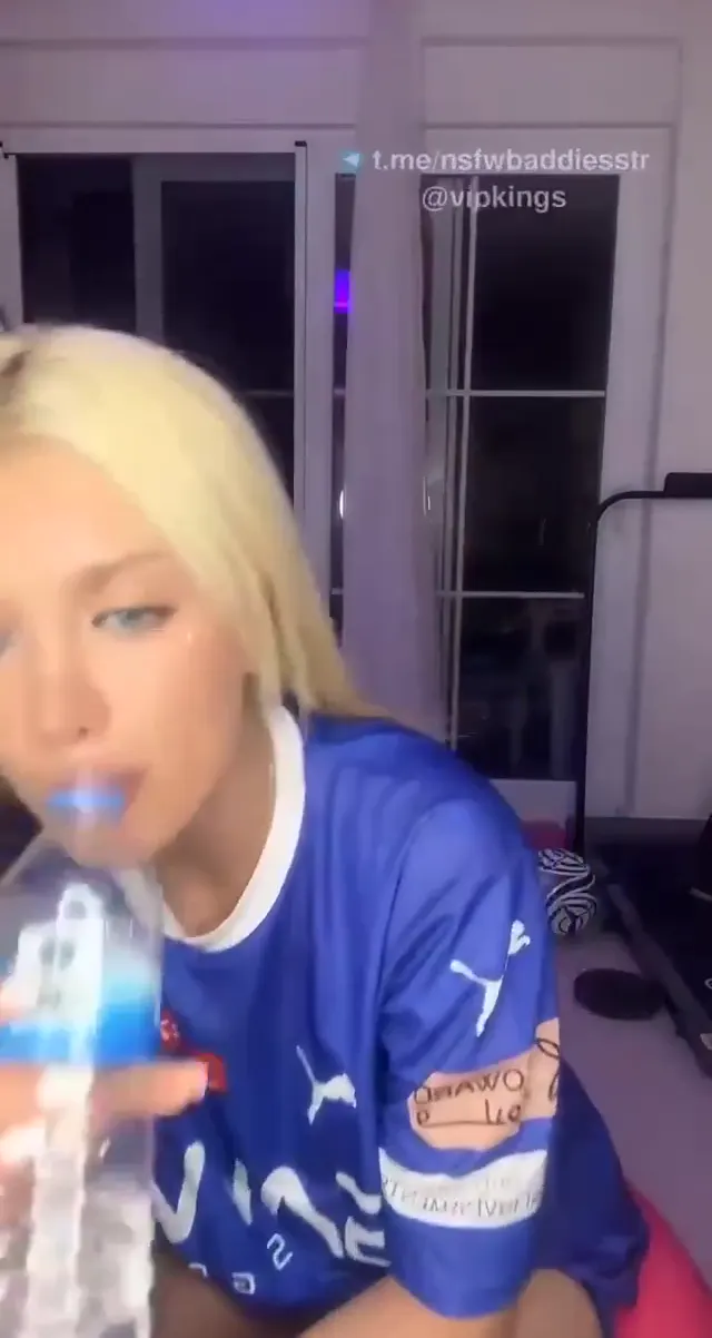 MissHoca ifşa – Tiktok yayın videosu Vol 14 — MissHoca — Canlı Yayınlar · sahne 2