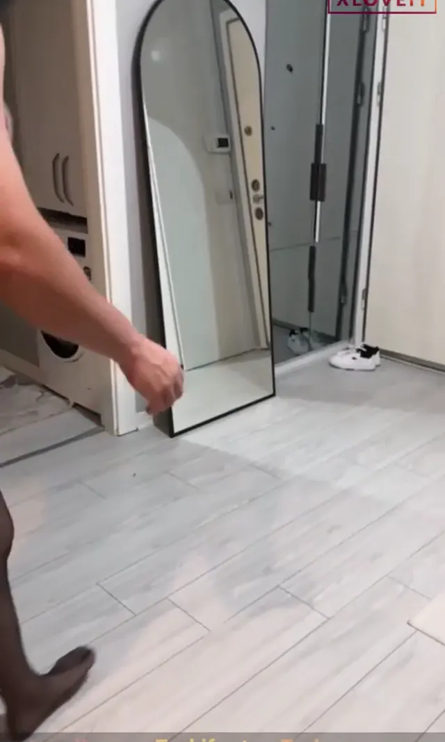 Mistress Merve ifşa Kölesine iç çamaşırlı bulaşık yıkattı — Mistress Merve — Türk ifşa · sahne 2