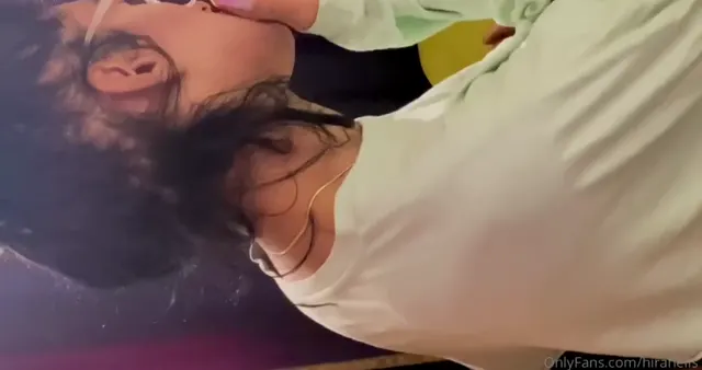 Okula gitmek karşılığında Hira Helis sakso çekmek zorunda kaldı — Hira Helis — Konulu Porno · sahne 1