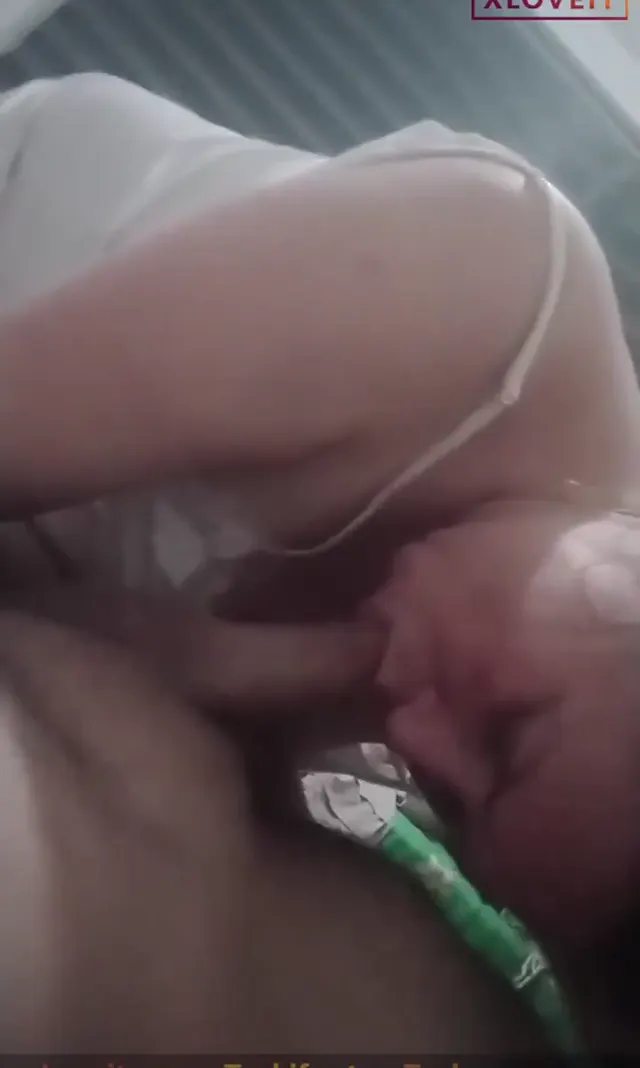 Olgun Porno Kleo sakso çekip sike oturdu — Amatör Porno · sahne 1