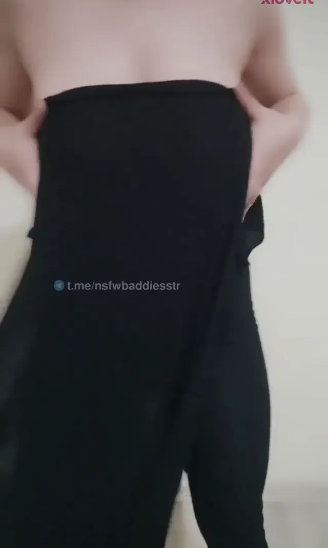 Ponçik Özlem — Ponçik Özlem ifşa nude meme show yaptı · sahne 2