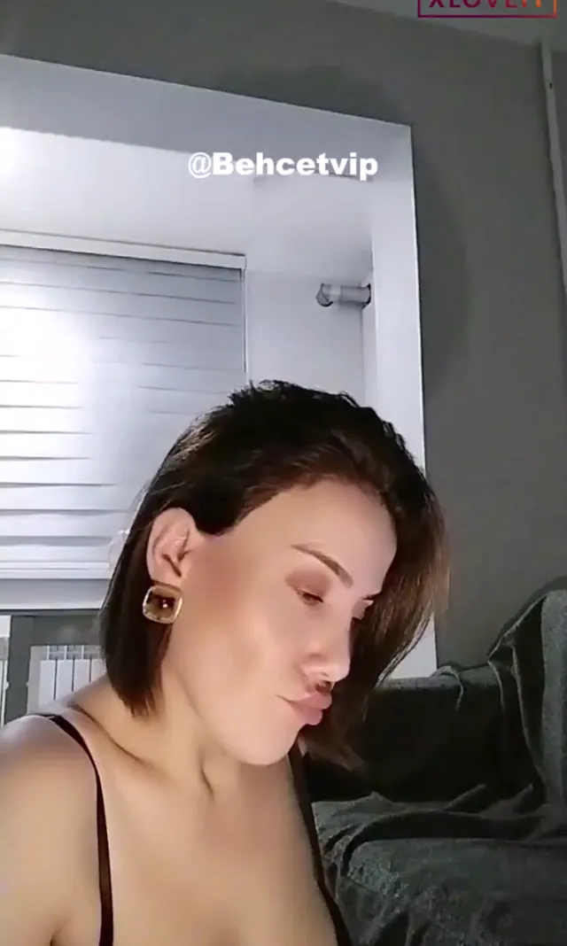 Prenses — Prenses ifşa Seksi alımlı hatundan nude yayın · sahne 2