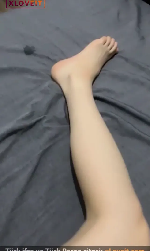 Rüveyda — Rüveyda ifşa nude 4 video · sahne 1