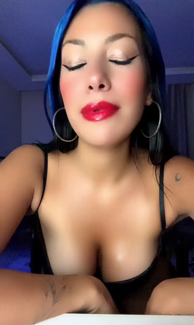 Serenay Okay ifşa nude yayın Part 8 — Serenay Okay — Canlı Yayınlar · sahne 3