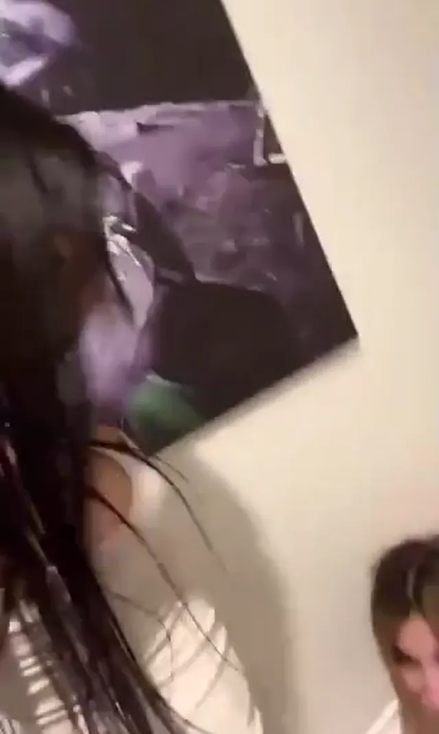 Tango Aden ifşa Kız arkadaşıyla 1 saate yakın yayınını seyret — Tango Aden — Canlı Yayınlar · sahne 1