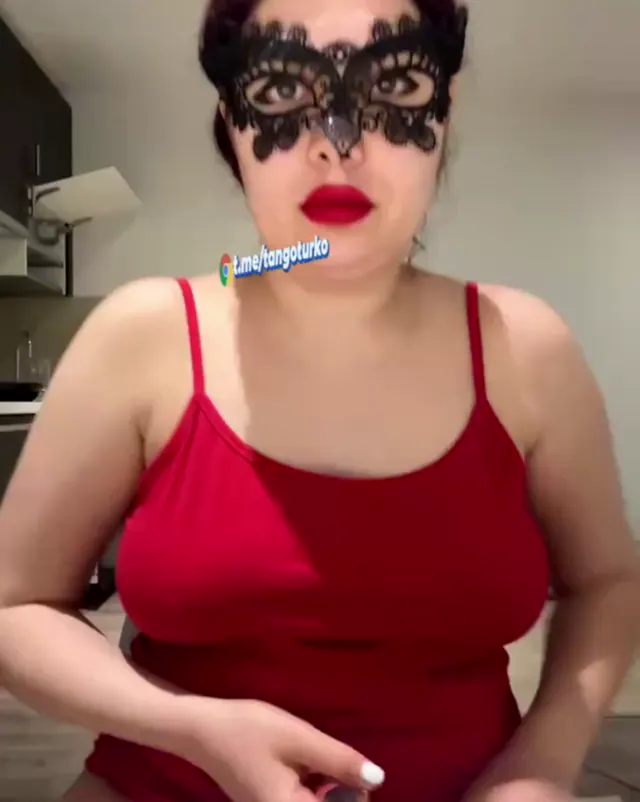 Tango Buse ifşa Amını götünü açıp gösterdi — Tango Buse — Canlı Yayınlar · sahne 1