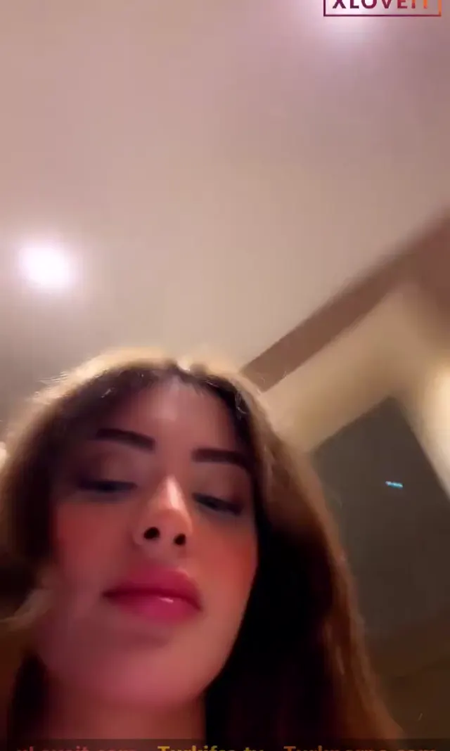 Tango Celine — Tango Celine ifşa nude yayın seyret · sahne 3