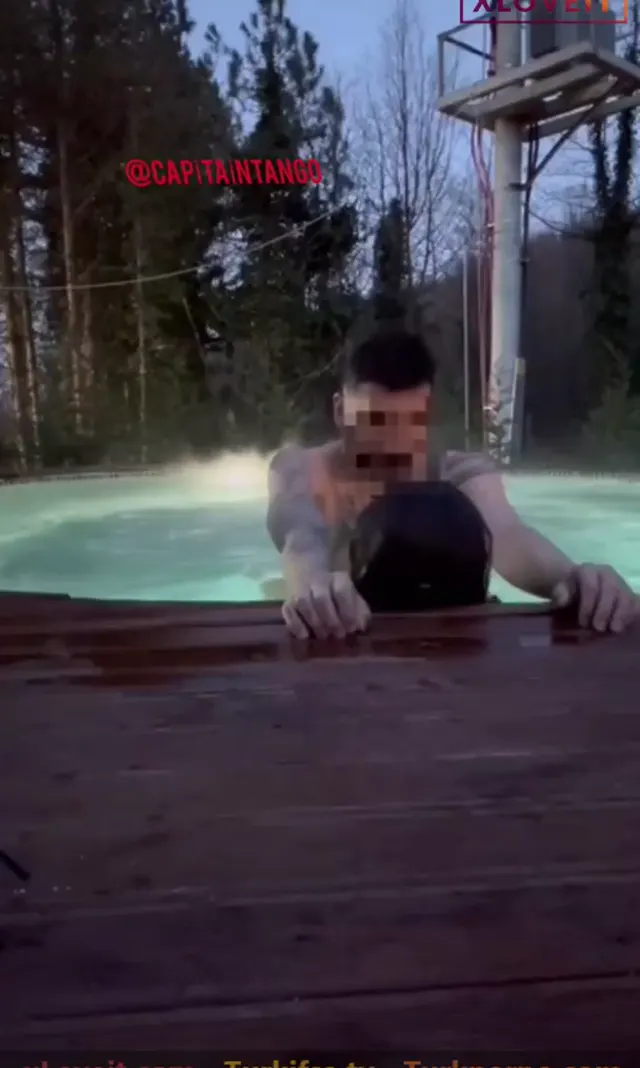 Tango Doa ifşa Akşam vakti havuzda sevgilisiyle sevişti — Tango Doa — Konulu Porno · sahne 1