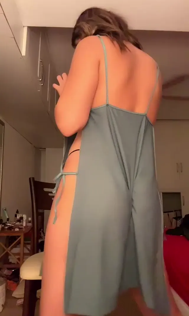Tango irina ifşa Götünü sandalyeye sığdıramadı — Tango irina — Canlı Yayınlar · sahne 1
