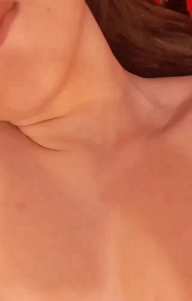 Tango Laura — Tango Laura ifşa Uyanınca yayın açıp soyundu · sahne 2