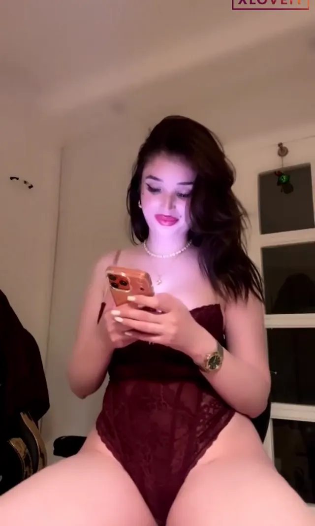 Tango Milla — Tango Milla ifşa Seksi hatundan yayın videosu · sahne 3