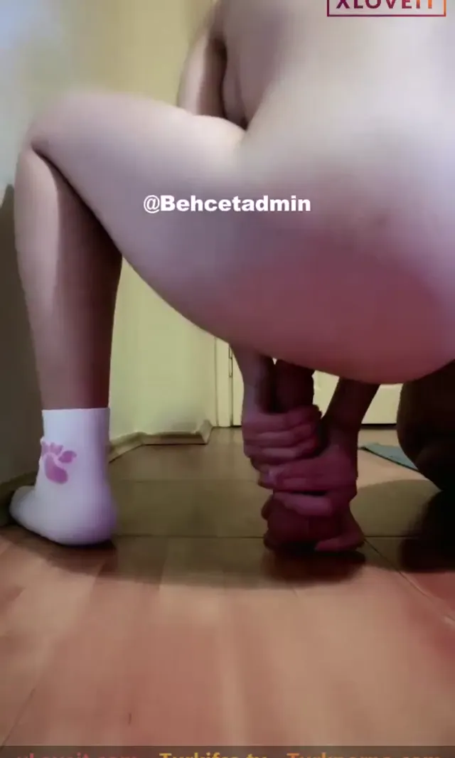 Tango Mini ifşa Dildo kullanma konusunda pro oldu — Canlı Yayınlar · sahne 3