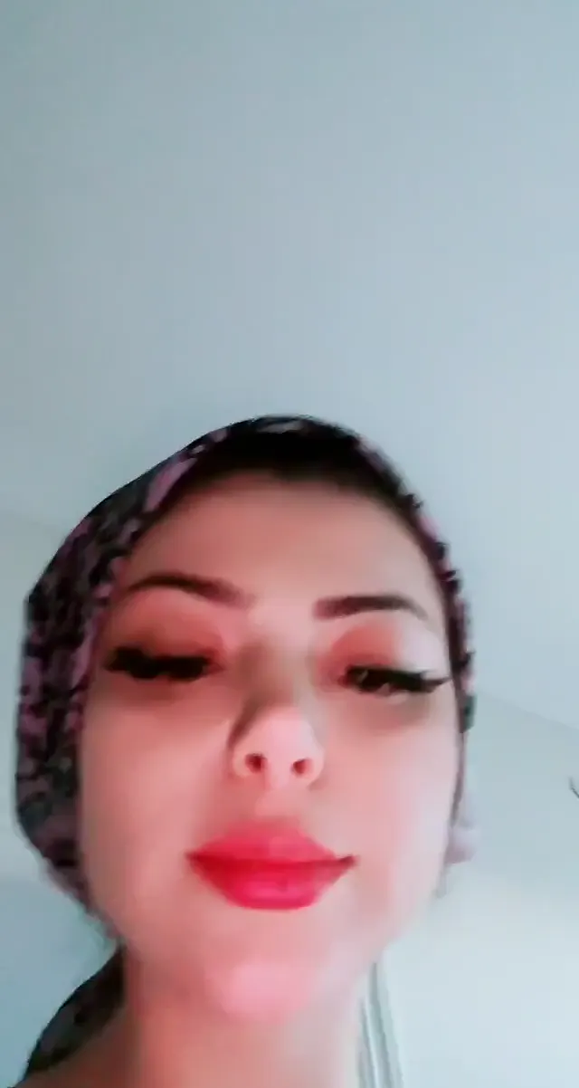 Tango Ponçik Özlem ifşa Türbanlı yayın video Vol 2 — Ponçik Özlem — Canlı Yayınlar · sahne 3